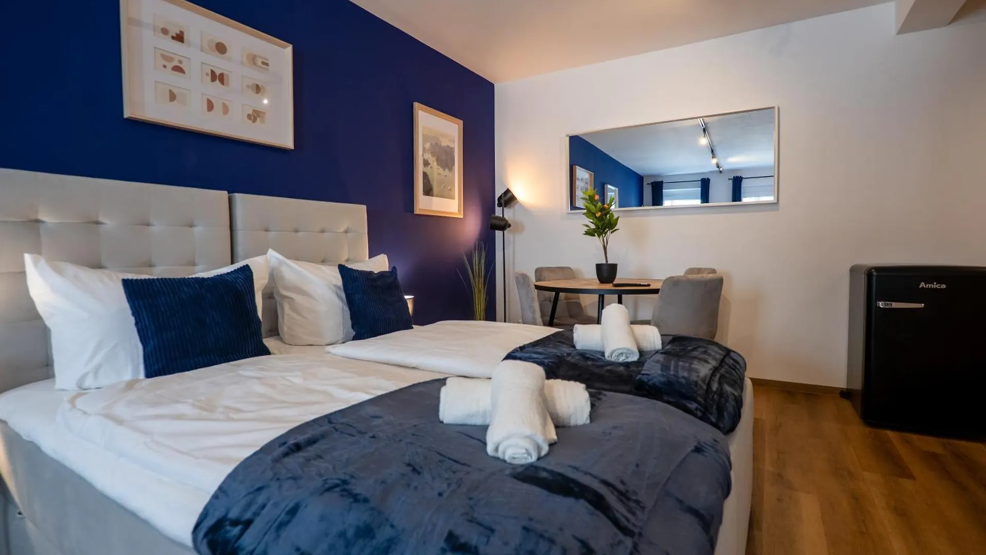 Mihalca Studio Apartments Guenzburg