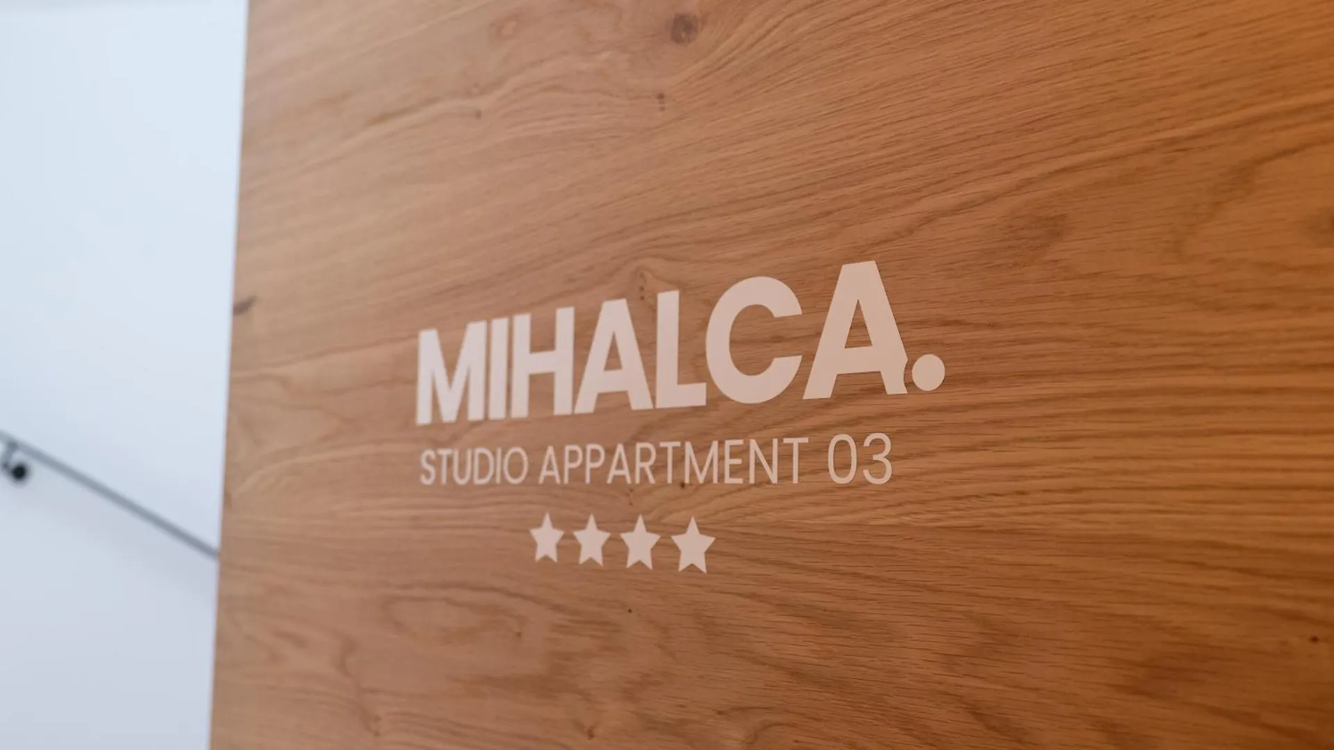Mihalca Studio Apartments Guenzburg