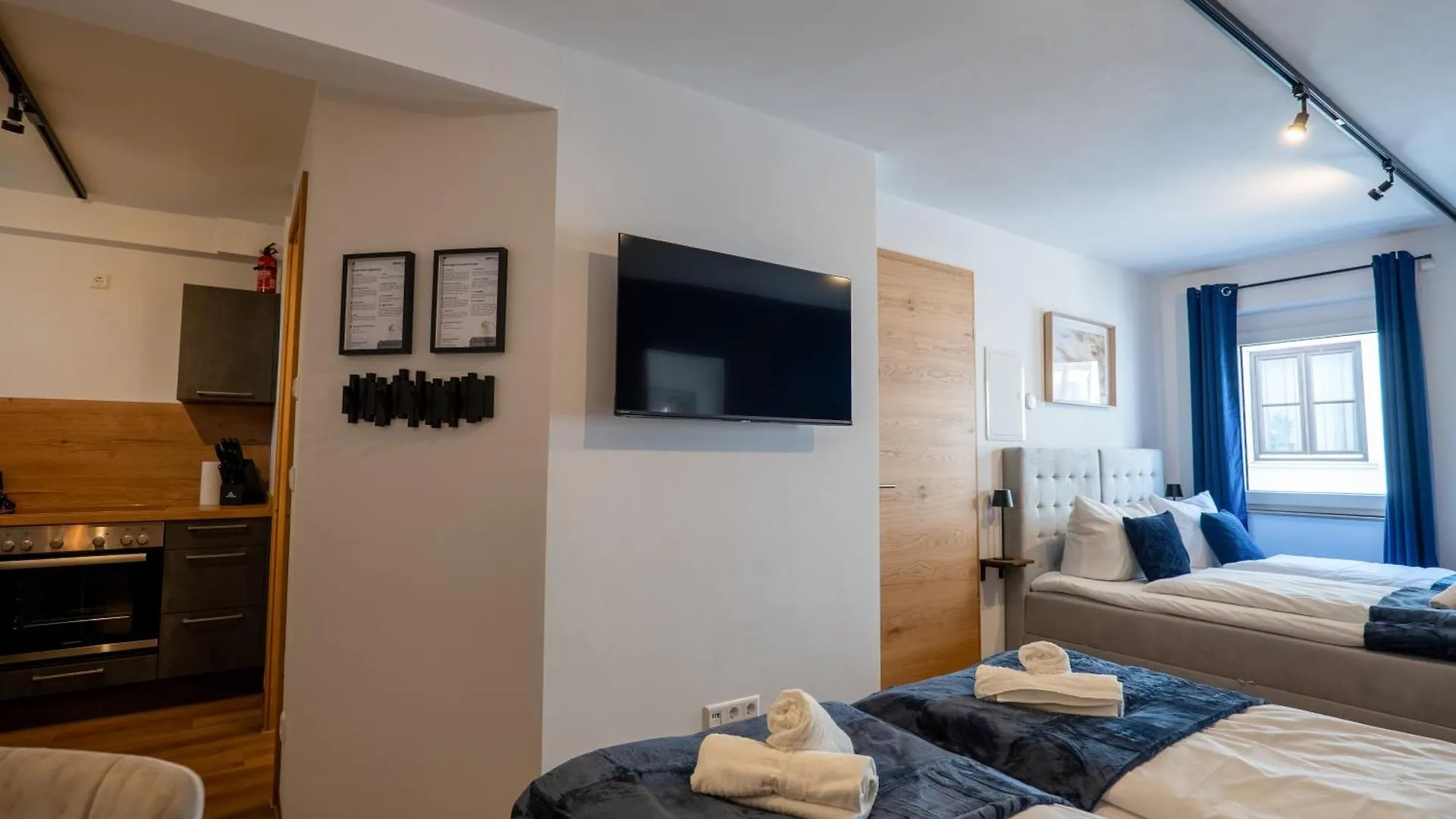 Mihalca Studio Apartments Guenzburg 0*,  Germany