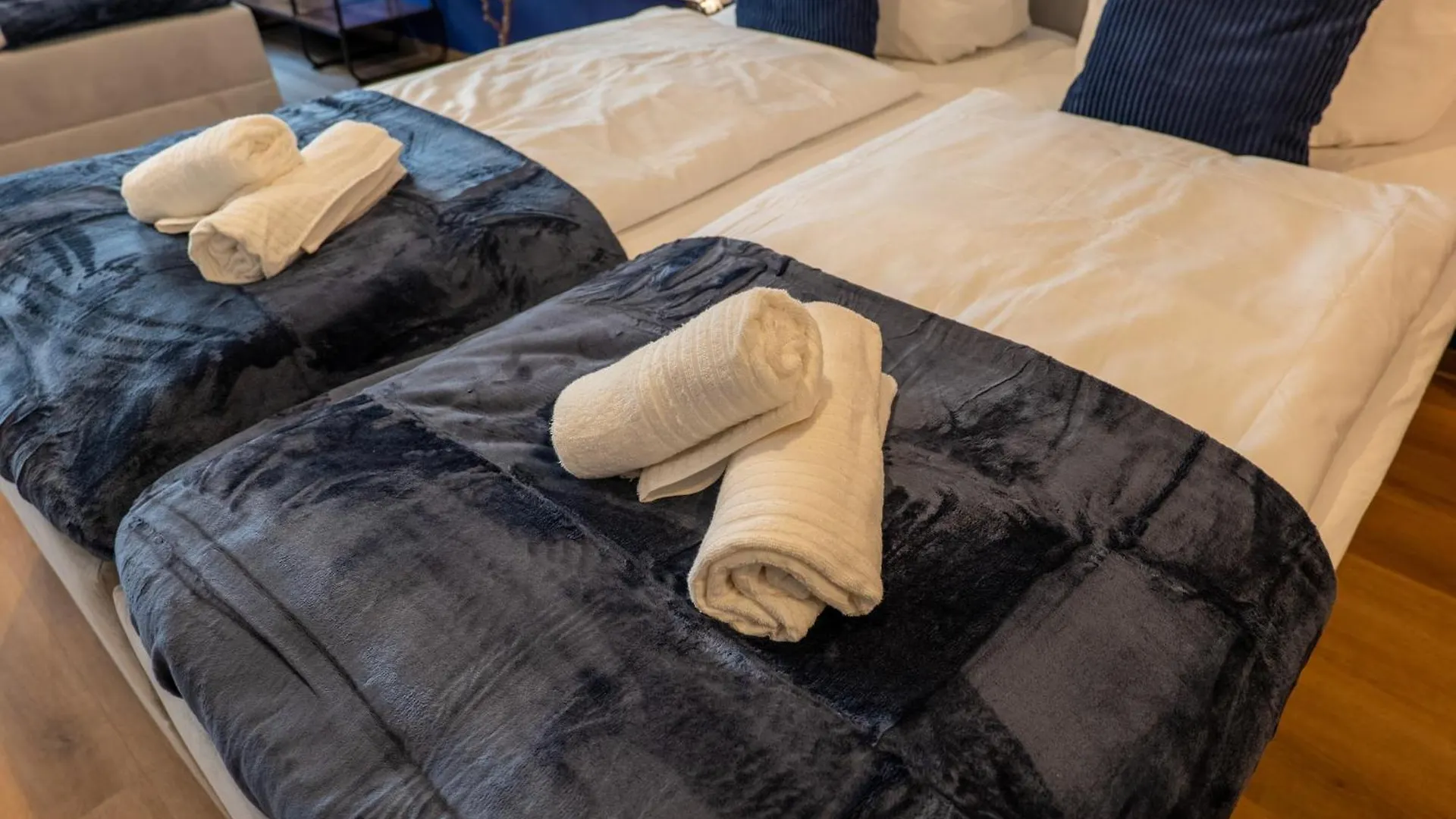 Mihalca Studio Apartments Guenzburg
